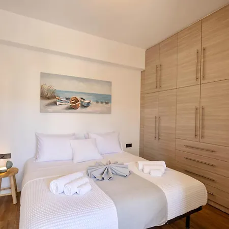 Serenity Garden Retreat Apartment