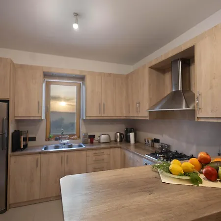 Serenity Garden Retreat Apartment Prines (Rethymno)