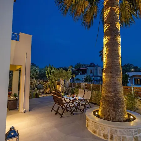 Serenity Garden Retreat 公寓